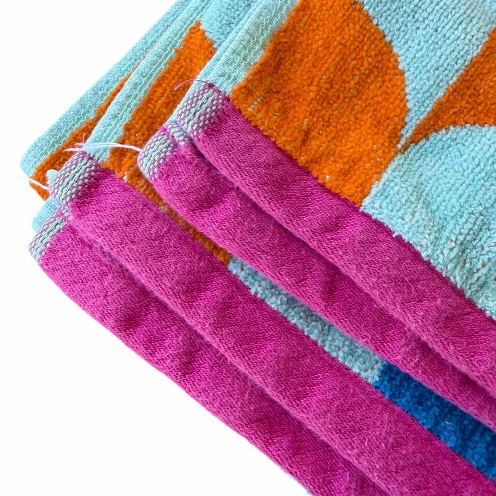 Costco Ogee Striped 100% Cotton Oversized Beach Towel Bright Colorful 39x66 GUC